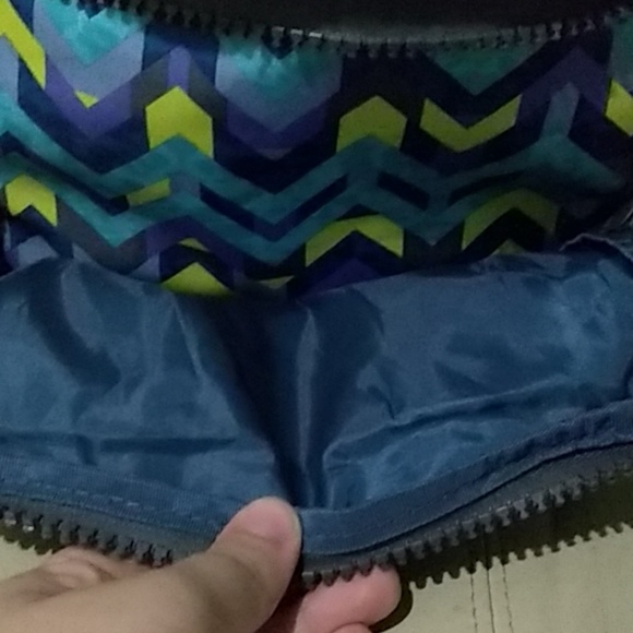 Backpack - Picture 2 of 4